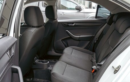 Skoda Rapid I, 2018 год, 1 190 000 рублей, 11 фотография