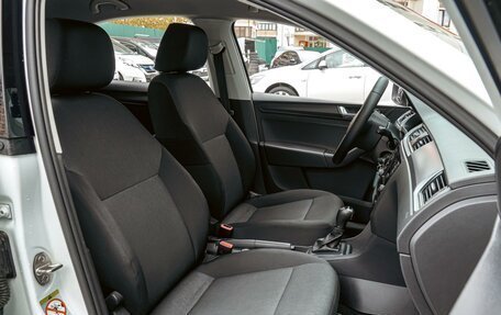 Skoda Rapid I, 2018 год, 1 190 000 рублей, 8 фотография