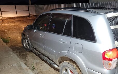 Toyota RAV4, 2002 год, 450 000 рублей, 3 фотография