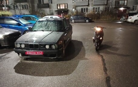 BMW 5 серия, 1988 год, 225 000 рублей, 1 фотография