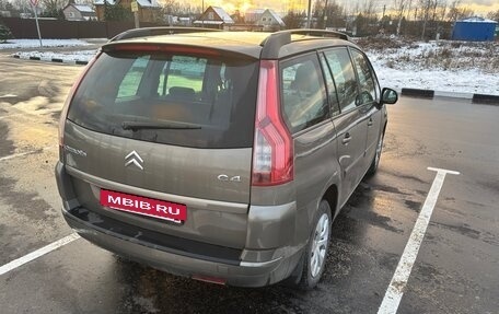 Citroen C4 Picasso II рестайлинг, 2007 год, 700 000 рублей, 3 фотография