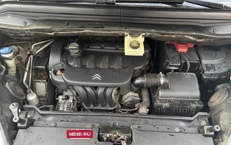 Citroen C4 Picasso II рестайлинг, 2007 год, 700 000 рублей, 6 фотография