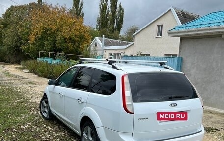 Ford Focus II рестайлинг, 2010 год, 550 000 рублей, 3 фотография