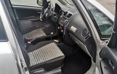 Suzuki SX4 II рестайлинг, 2013 год, 920 000 рублей, 14 фотография