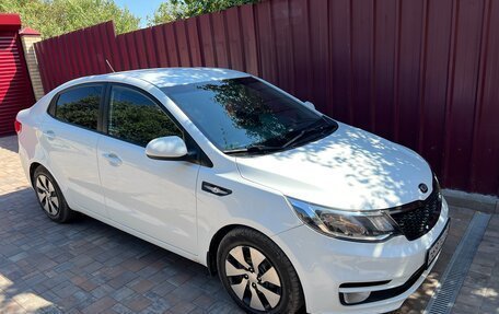 KIA Rio III рестайлинг, 2015 год, 990 000 рублей, 4 фотография