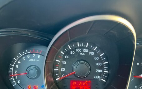 KIA Rio III рестайлинг, 2015 год, 990 000 рублей, 13 фотография