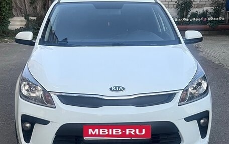 KIA Rio IV, 2018 год, 1 620 000 рублей, 1 фотография