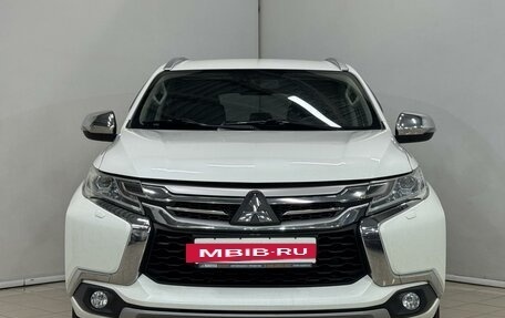 Mitsubishi Pajero Sport III рестайлинг, 2018 год, 2 999 000 рублей, 9 фотография