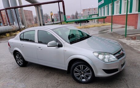Opel Astra H, 2011 год, 655 000 рублей, 2 фотография