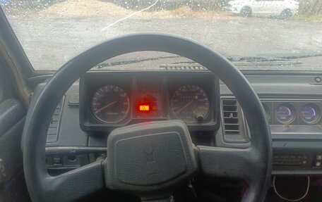 Isuzu Trooper I, 1989 год, 300 000 рублей, 3 фотография