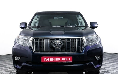 Toyota Land Cruiser Prado 150 рестайлинг 2, 2020 год, 5 830 000 рублей, 2 фотография