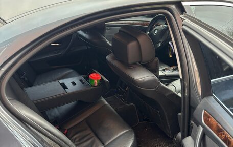 BMW 5 серия, 2006 год, 830 000 рублей, 8 фотография