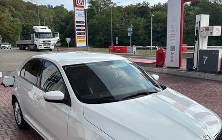 Skoda Rapid I, 2019 год, 1 300 000 рублей, 10 фотография