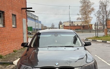 BMW 5 серия, 2006 год, 830 000 рублей, 10 фотография