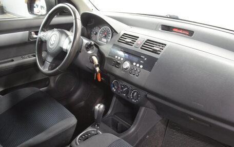 Suzuki Swift III, 2010 год, 590 000 рублей, 10 фотография