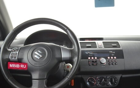 Suzuki Swift III, 2010 год, 590 000 рублей, 17 фотография