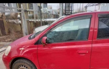 Toyota Vitz, 2002 год, 250 000 рублей, 3 фотография