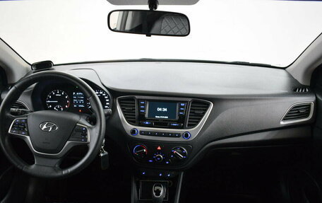 Hyundai Solaris II рестайлинг, 2018 год, 1 155 000 рублей, 5 фотография