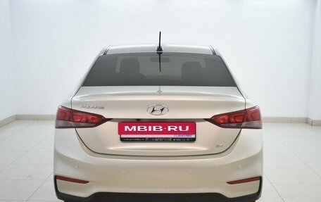 Hyundai Solaris II рестайлинг, 2018 год, 1 155 000 рублей, 3 фотография