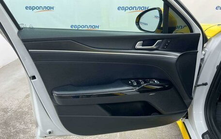 KIA K5, 2020 год, 2 268 000 рублей, 9 фотография