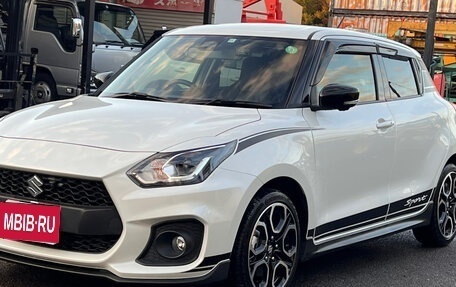 Suzuki Swift V, 2022 год, 1 400 000 рублей, 2 фотография