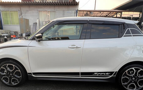 Suzuki Swift V, 2022 год, 1 400 000 рублей, 8 фотография