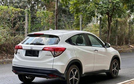 Honda Vezel, 2021 год, 1 297 000 рублей, 5 фотография