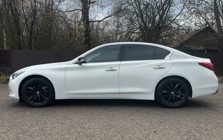 Infiniti Q50 I рестайлинг, 2014 год, 1 370 000 рублей, 16 фотография