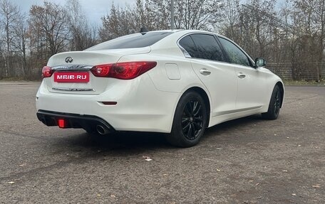 Infiniti Q50 I рестайлинг, 2014 год, 1 370 000 рублей, 13 фотография