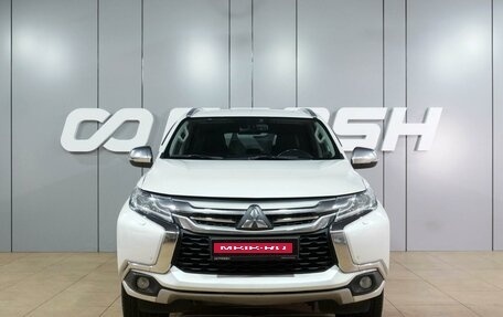 Mitsubishi Pajero Sport III рестайлинг, 2018 год, 2 650 000 рублей, 3 фотография
