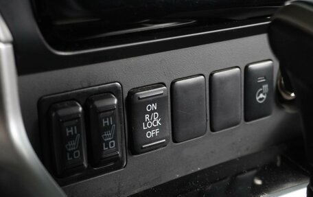 Mitsubishi Pajero Sport III рестайлинг, 2018 год, 2 650 000 рублей, 21 фотография