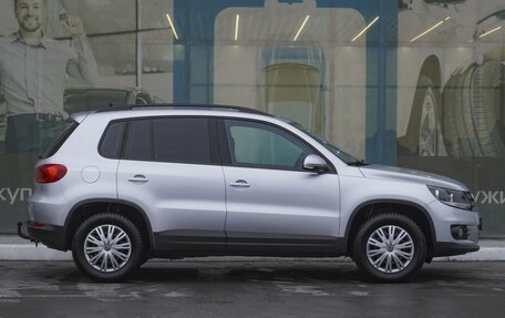 Volkswagen Tiguan I, 2011 год, 1 099 000 рублей, 5 фотография