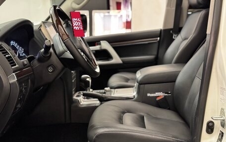 Toyota Land Cruiser 200, 2018 год, 6 999 000 рублей, 19 фотография