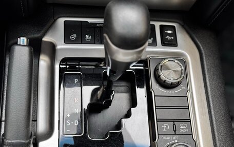 Toyota Land Cruiser 200, 2018 год, 6 999 000 рублей, 36 фотография