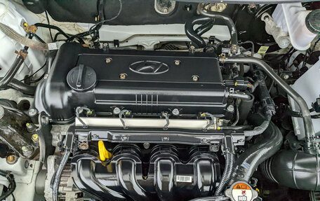 Hyundai Solaris II рестайлинг, 2013 год, 795 000 рублей, 4 фотография