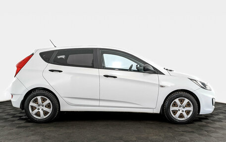 Hyundai Solaris II рестайлинг, 2013 год, 795 000 рублей, 29 фотография