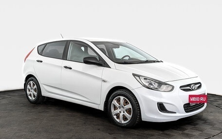 Hyundai Solaris II рестайлинг, 2013 год, 795 000 рублей, 23 фотография