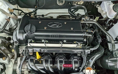 Hyundai Solaris II рестайлинг, 2013 год, 795 000 рублей, 34 фотография