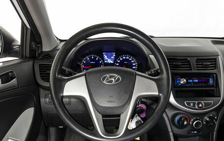 Hyundai Solaris II рестайлинг, 2013 год, 795 000 рублей, 46 фотография