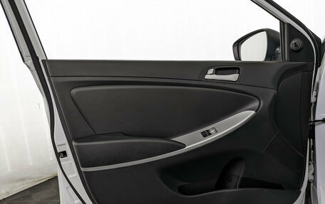 Hyundai Solaris II рестайлинг, 2013 год, 795 000 рублей, 44 фотография