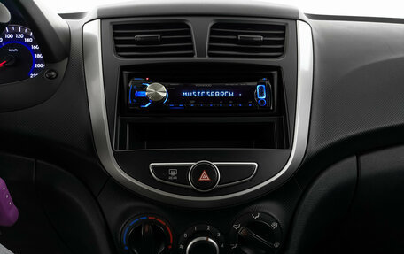 Hyundai Solaris II рестайлинг, 2013 год, 795 000 рублей, 42 фотография