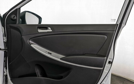 Hyundai Solaris II рестайлинг, 2013 год, 795 000 рублей, 49 фотография