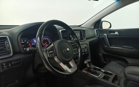 KIA Sportage IV рестайлинг, 2018 год, 2 100 000 рублей, 14 фотография