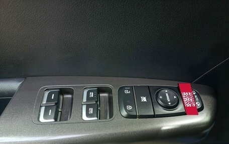 KIA Sportage IV рестайлинг, 2018 год, 2 100 000 рублей, 21 фотография