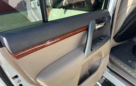 Toyota Land Cruiser 200, 2013 год, 4 000 000 рублей, 18 фотография