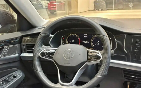 Volkswagen Passat B8 рестайлинг, 2023 год, 1 850 000 рублей, 10 фотография