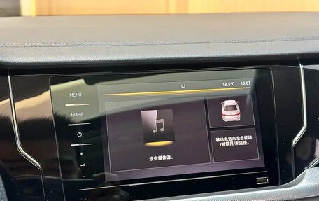 Volkswagen Passat B8 рестайлинг, 2023 год, 1 850 000 рублей, 11 фотография