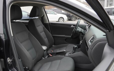 Volkswagen Jetta VI, 2013 год, 1 120 000 рублей, 8 фотография