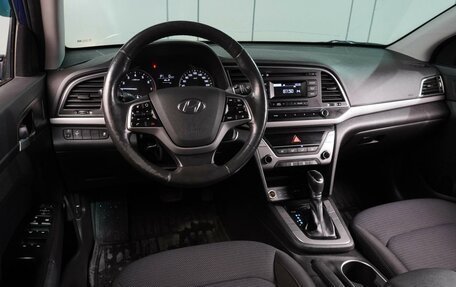 Hyundai Elantra VI рестайлинг, 2018 год, 1 550 000 рублей, 6 фотография