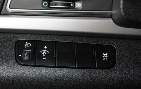 Hyundai Elantra VI рестайлинг, 2018 год, 1 550 000 рублей, 13 фотография